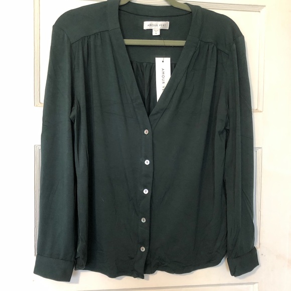 Amour Vert Tops - Amour Vert Indira Button-down Blouse NWT
